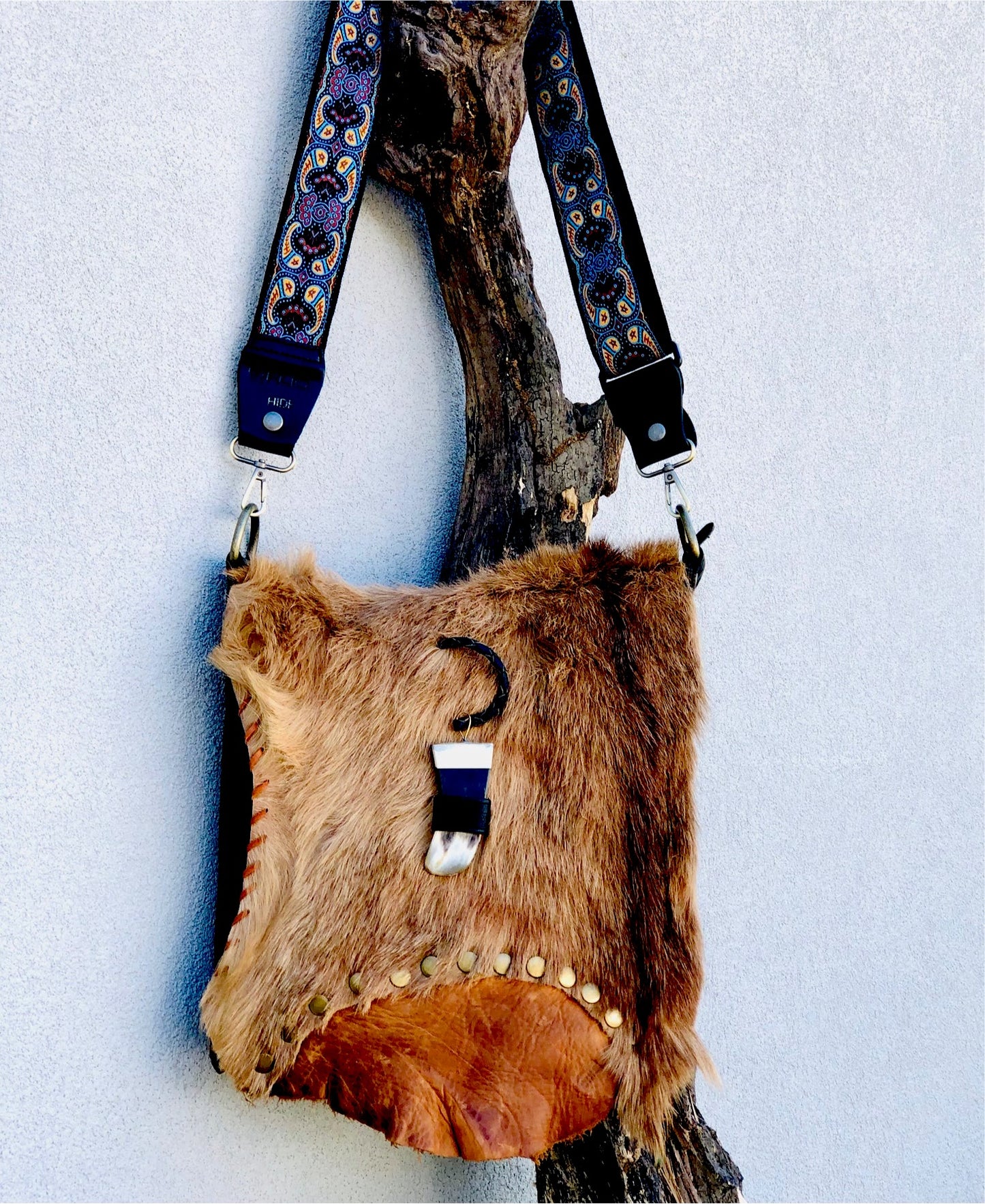 Gage XLG Crossbody # 181